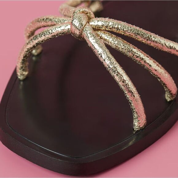 Gold crossover strappy sandals size 7 - Picture 2 of 9